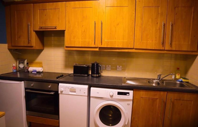 Shop Street Apartment Galway Buitenkant foto
